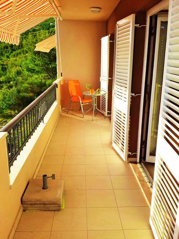 Apartment Smile Подстрана Экстерьер фото