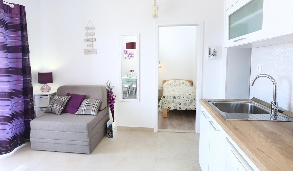 Apartment Smile Подстрана Экстерьер фото